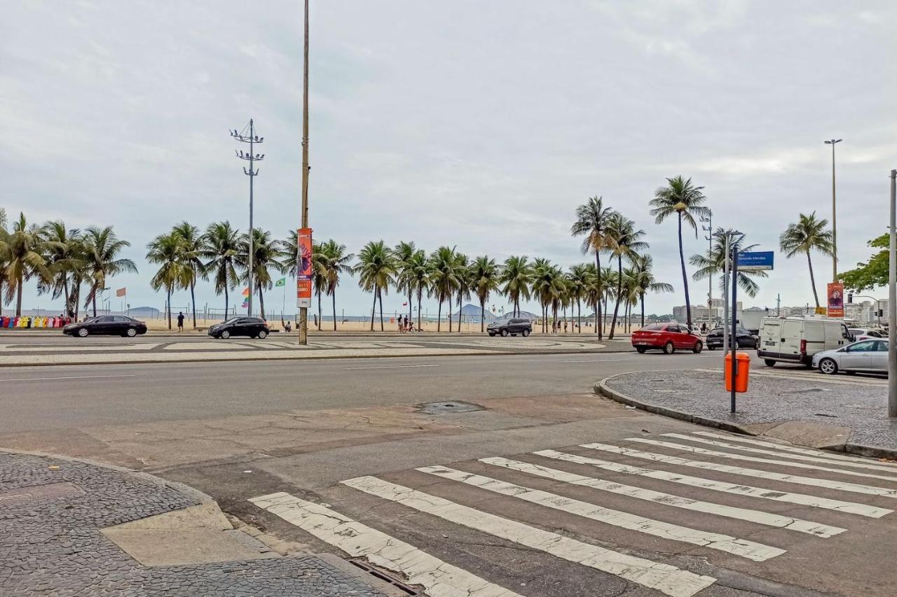 Conforto E Relax, Caminhando Para A Praia De Copacabana, Quarto E Sala, Completo, Com Wi Fi, Cozinha, Ar Condicionado Rio de Janeiro Exterior foto